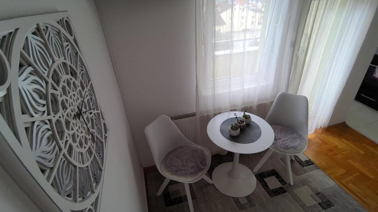 Poesia Apartment Novi Sad Exterior photo
